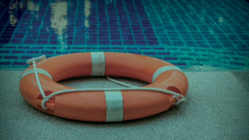 mitigate risk at the pool with a lifesaving device