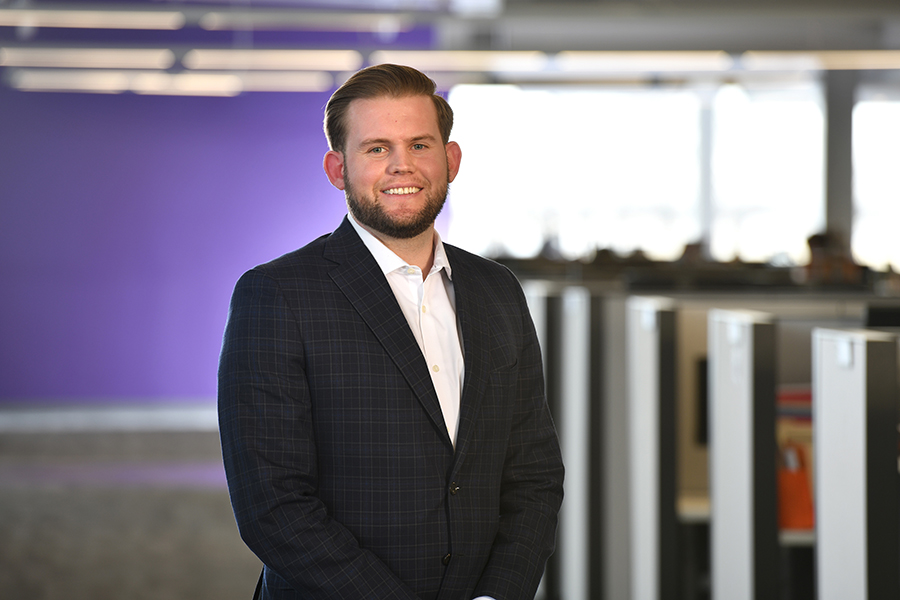 Alex Sandvig professional photo