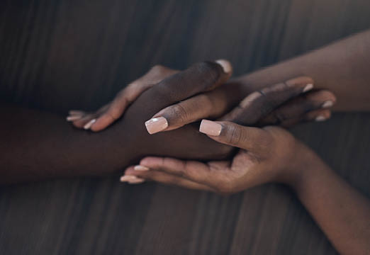 hands holding each other