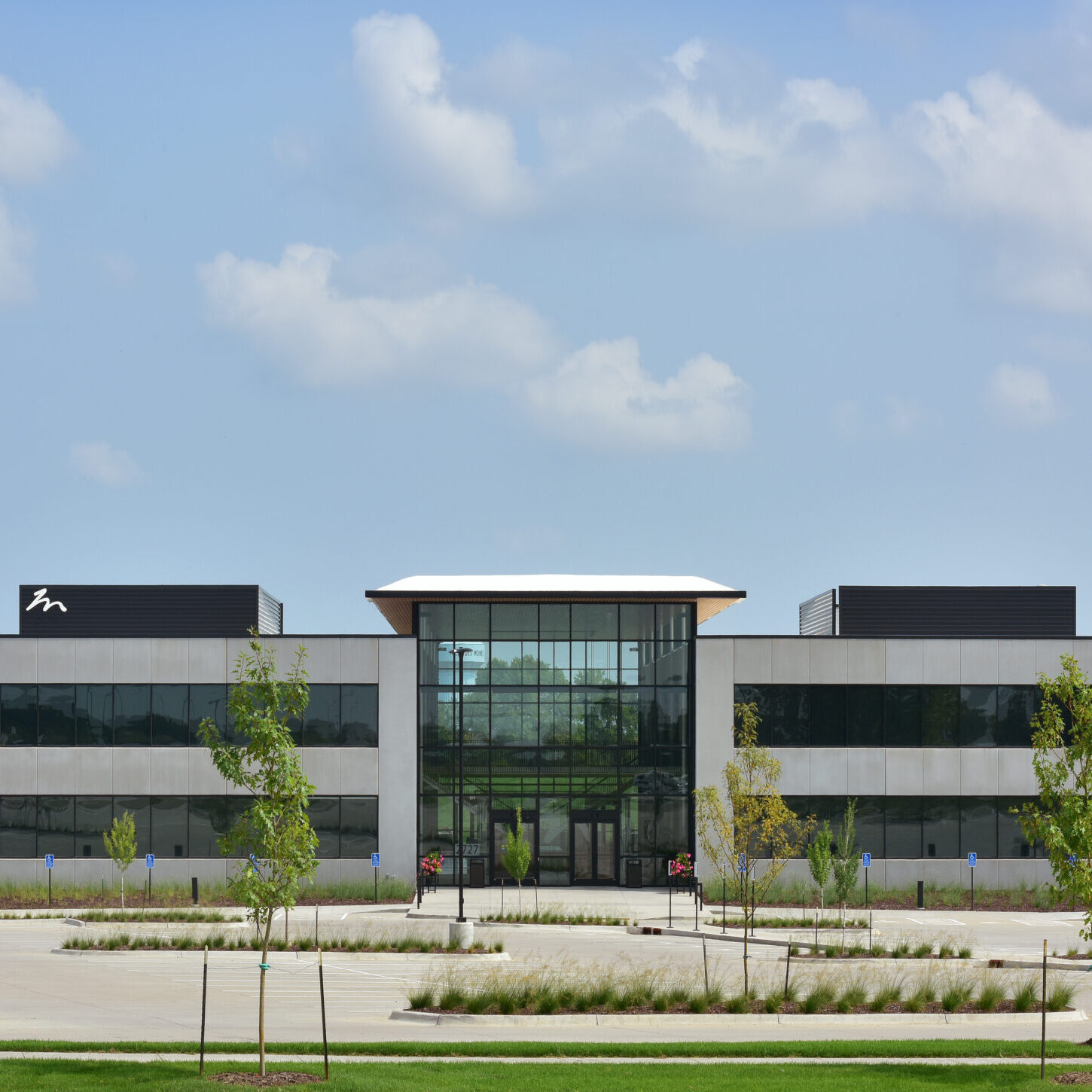 holmes murphy waukee building