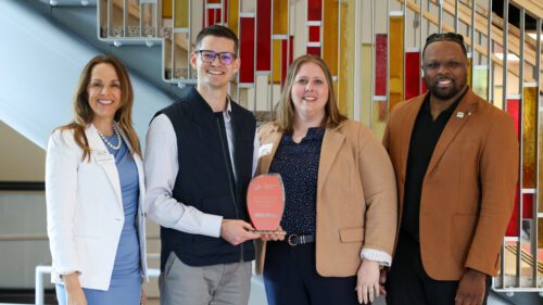 Holmes Murphy employees receive Excellence in Innovation award
